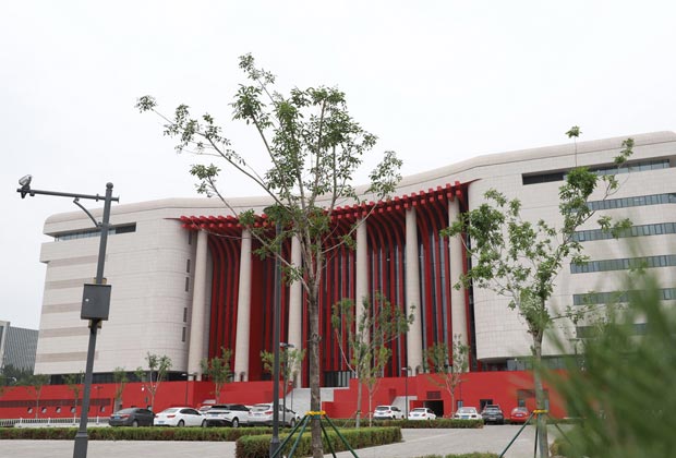 呼和浩特市金鏨型材拉彎公司致力于為客戶提供優(yōu)質(zhì)的拉彎加工服務(wù)，展現(xiàn)中秋節(jié)工匠精神魅力！
